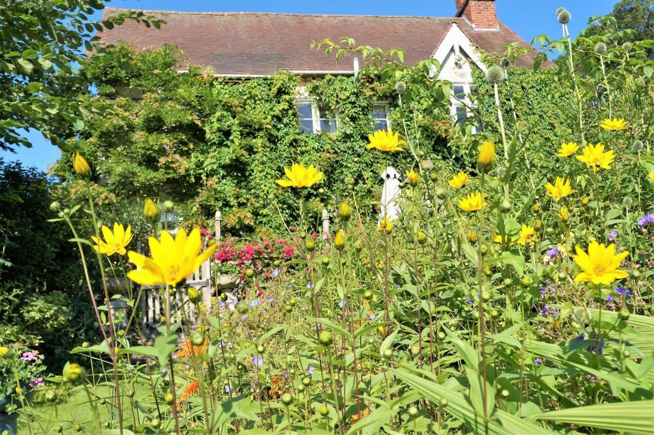 Milebrook House Knighton (Powys) Exterior foto